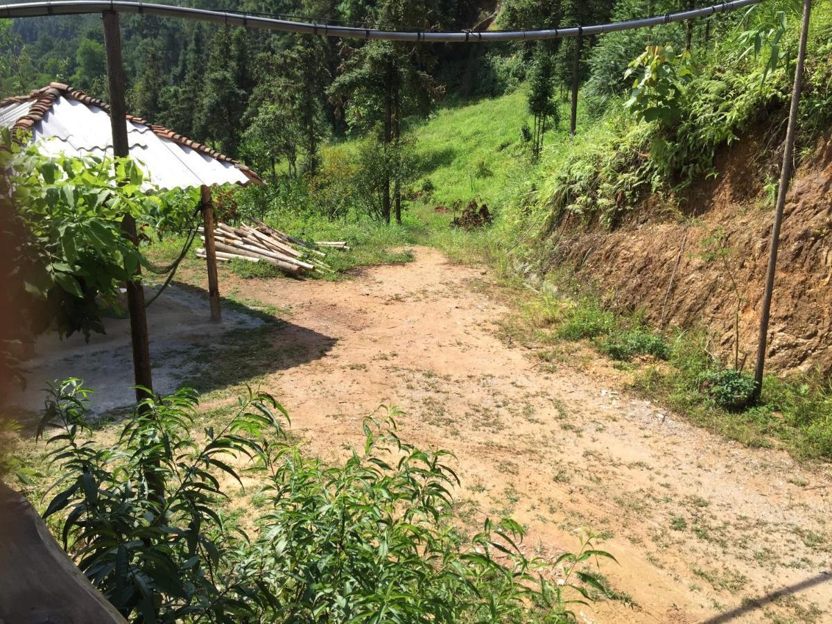 Homestay Hoang Vu Ха Жианг Екстериор снимка