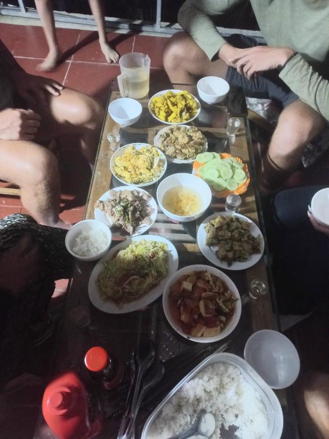 Homestay Hoang Vu Ха Жианг Екстериор снимка