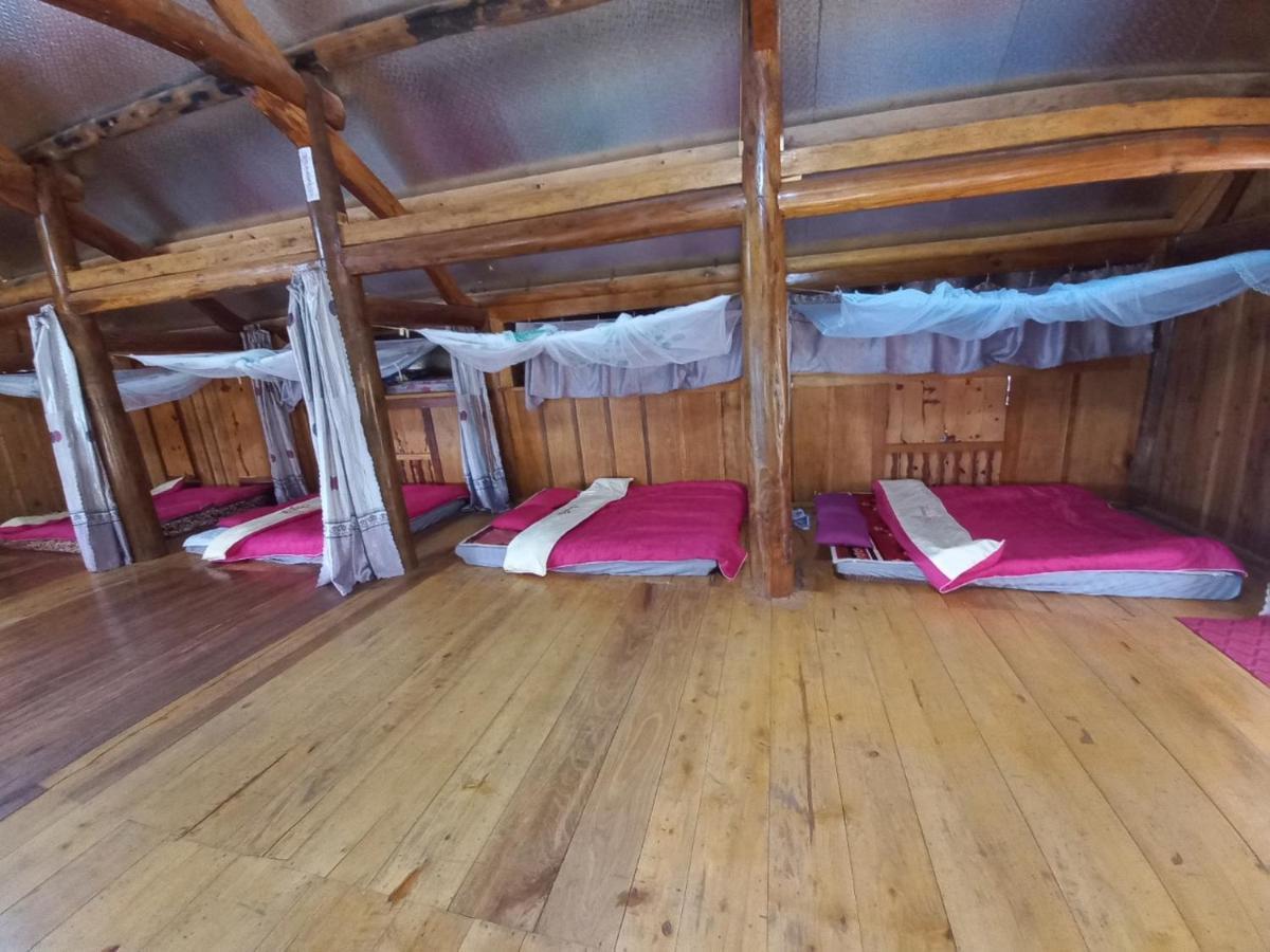 Homestay Hoang Vu Ха Жианг Екстериор снимка